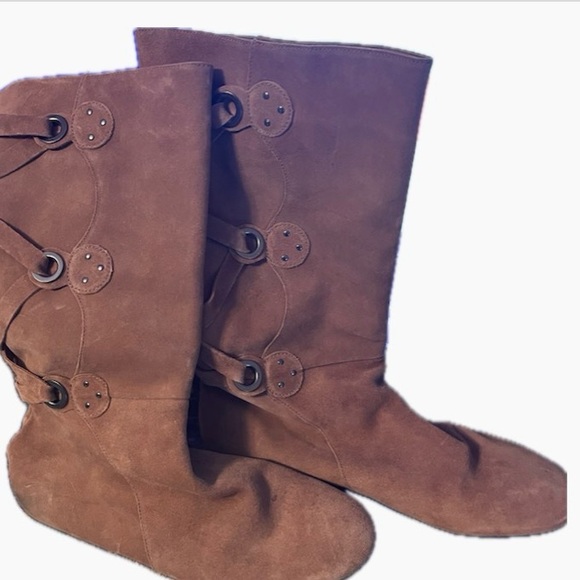Shoes - Michelle D, Stylish Brown Suede Boots